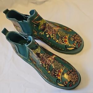 Sakroots Green and Yellow Patterned Women's Boots